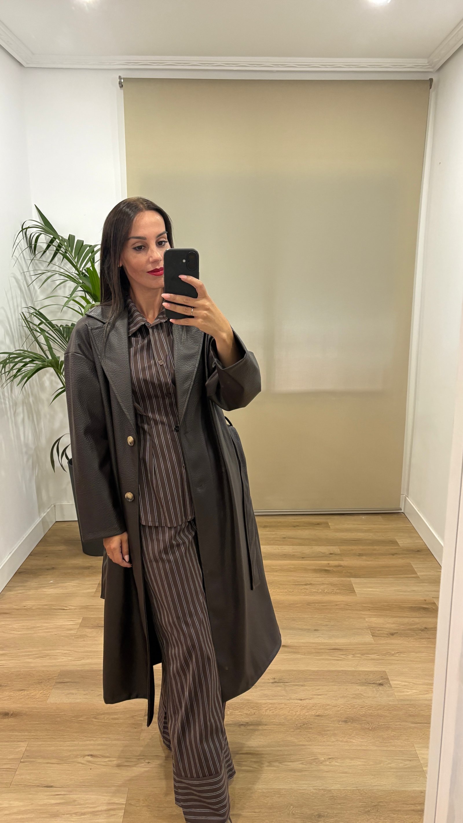 Chaqueta gabardina Videla- polipiel- marron Camisas | Chaqueta gabardina Videla- polipiel- marron | Tu Estilo en Rosa