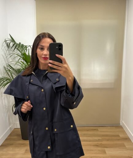 Camisas | Chaqueta gabardina Marina - frontal | Tu Estilo en Rosa