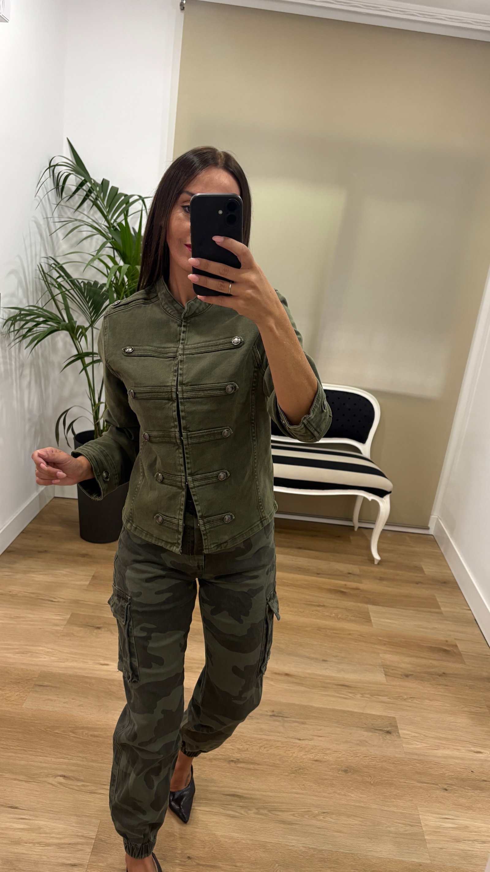 Chaqueta Anabel-verde-militar Casual | Chaqueta Anabel-verde-militar | Tu Estilo en Rosa
