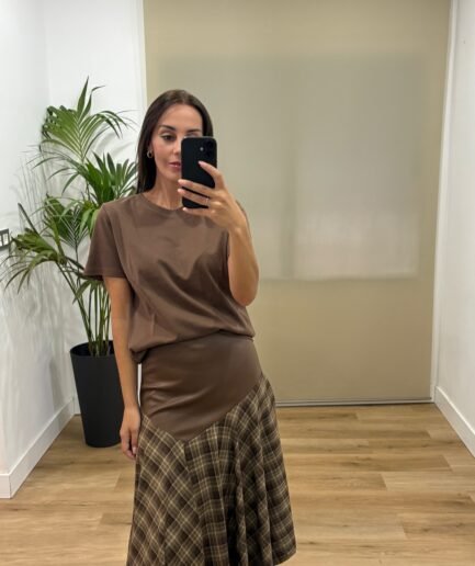 Casual | Falda Carlota-marrón-picos | Tu Estilo en Rosa