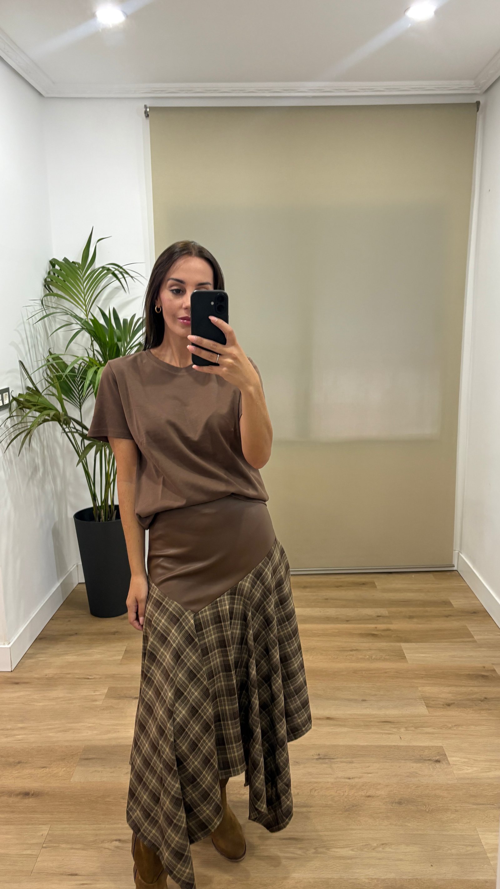 Falda Carlota-marrón-picos Casual | Falda Carlota-marrón-picos | Tu Estilo en Rosa