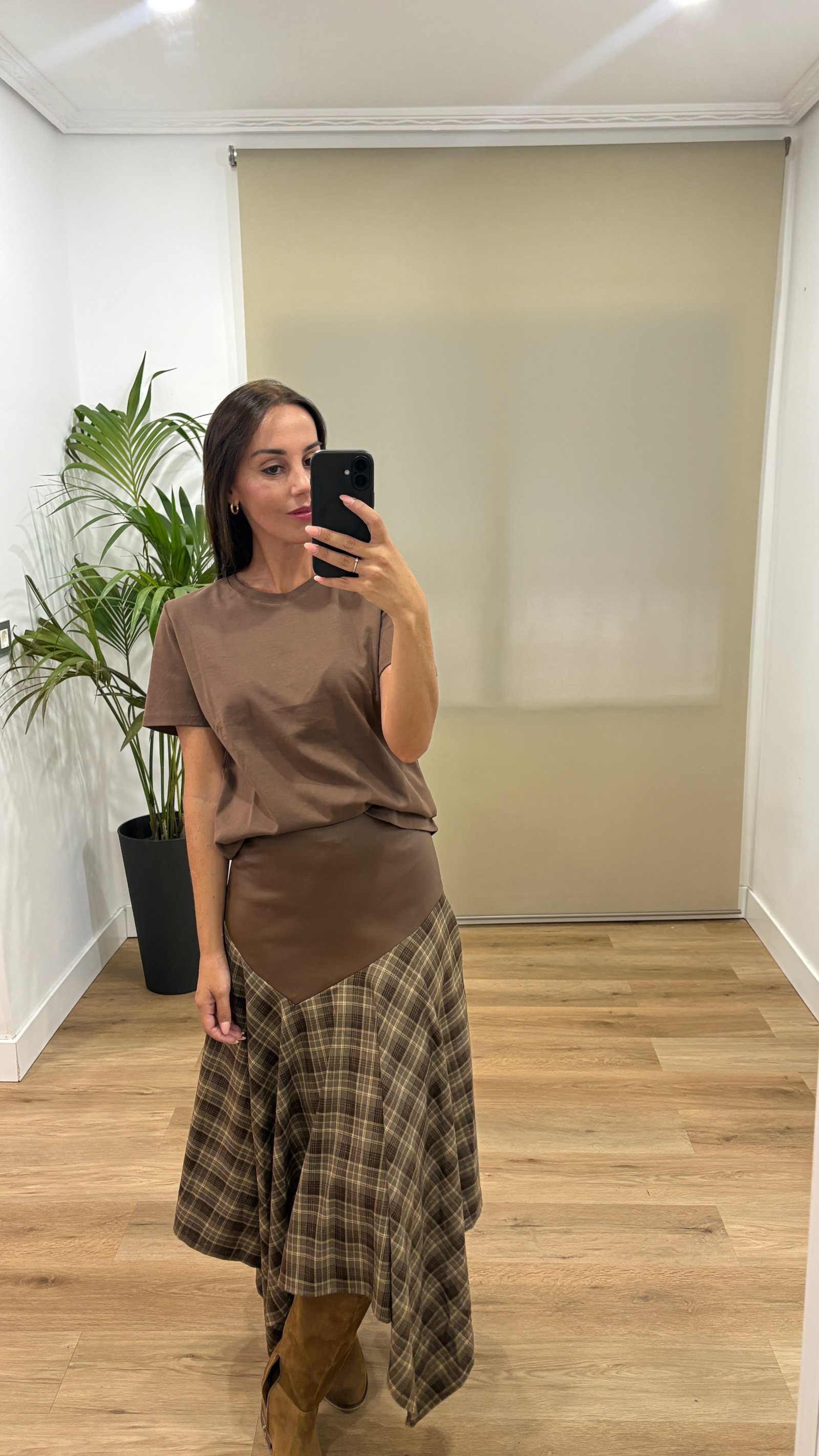 Falda Carlota-picos-marron Casual | Falda Carlota-picos-marron | Tu Estilo en Rosa