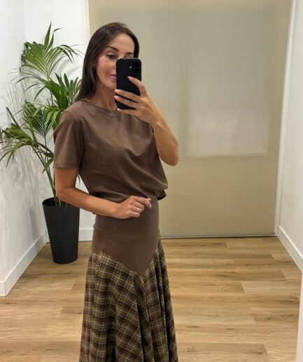 Casual | Falda Carlota-asimétrica-marron | Tu Estilo en Rosa