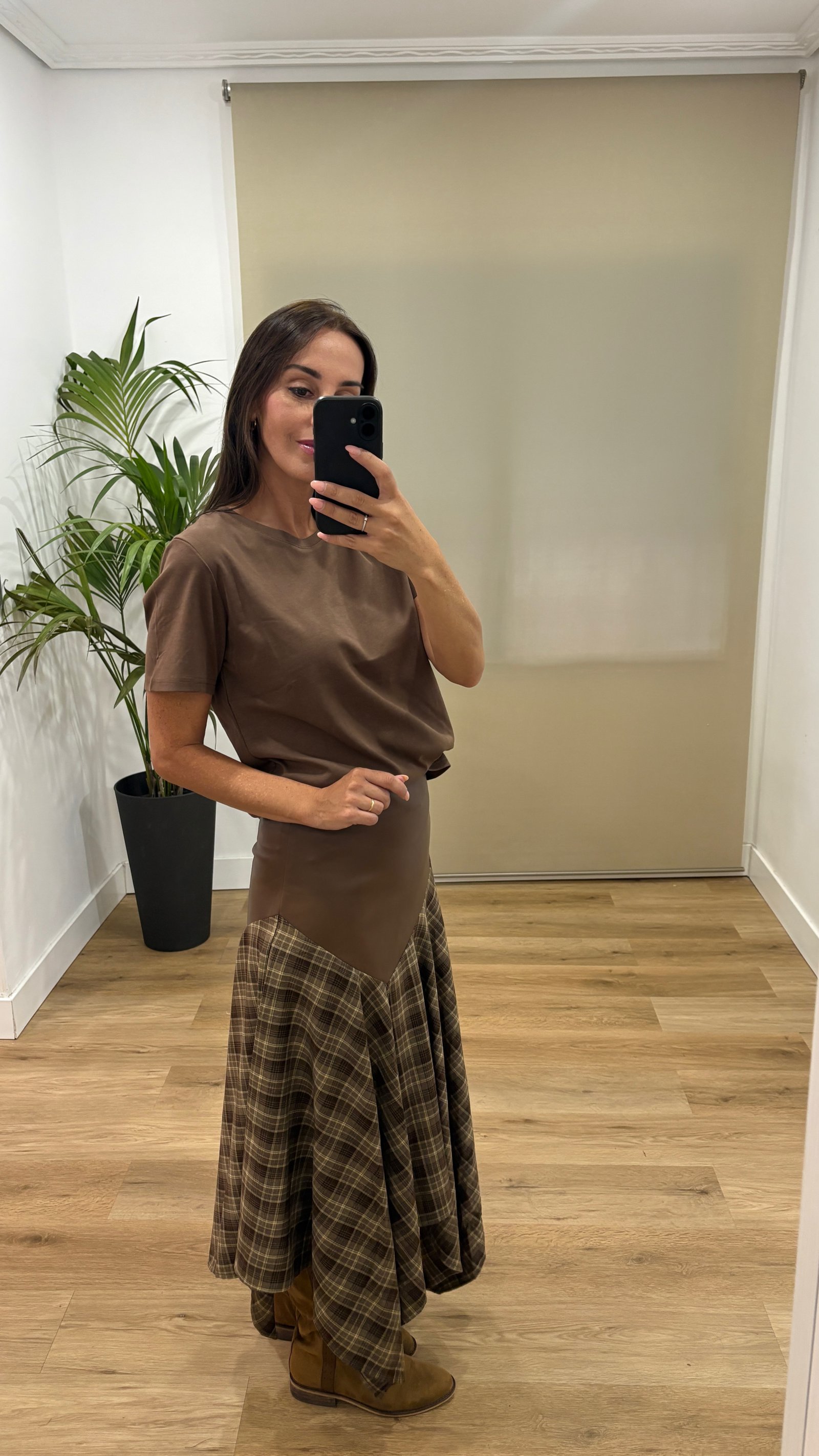 Falda Carlota-asimétrica-marron Casual | Falda Carlota-asimétrica-marron | Tu Estilo en Rosa