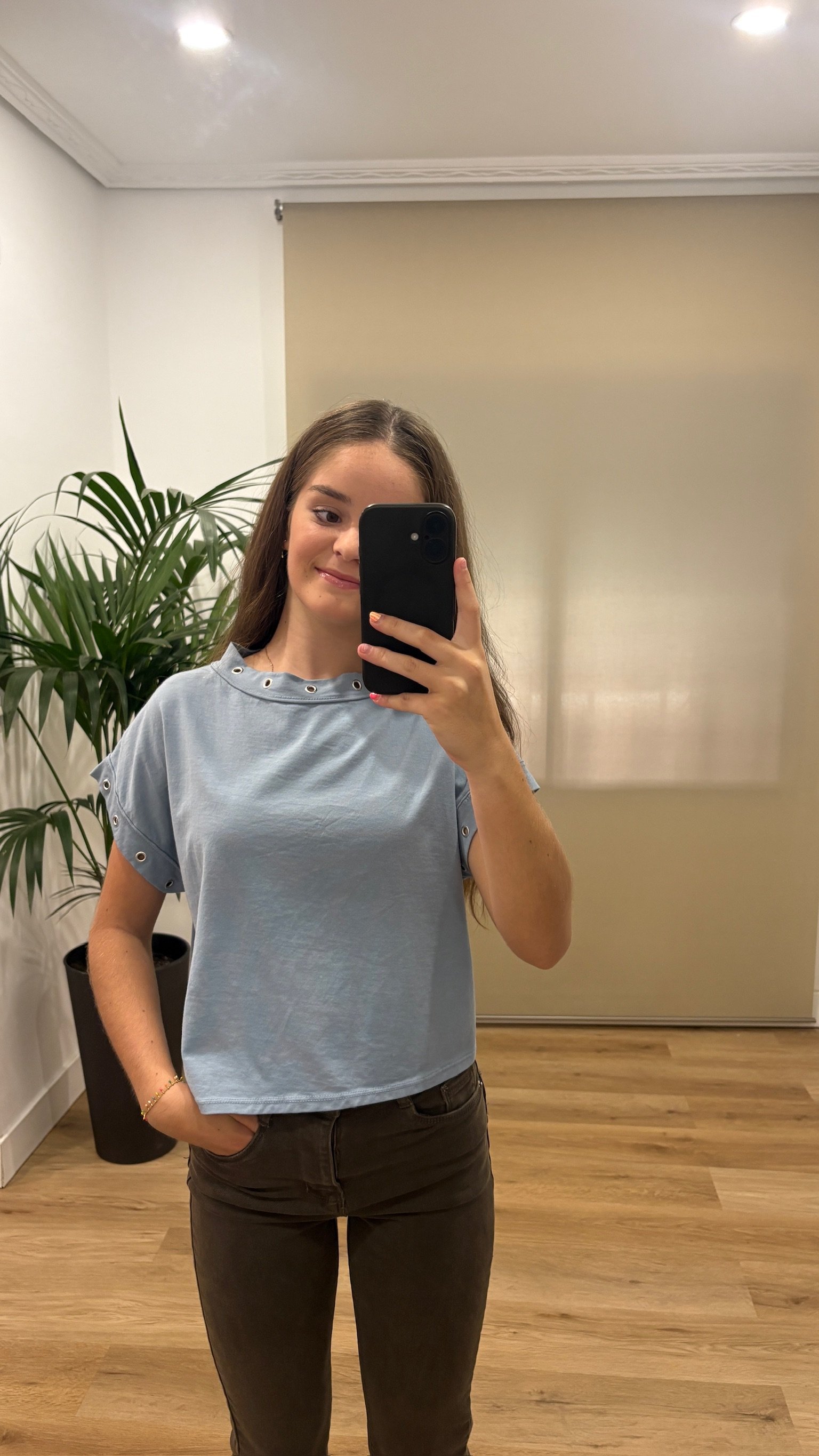 Camiseta Zoe-frontal-celeste Teen | Camiseta Zoe-frontal-celeste | Tu Estilo en Rosa