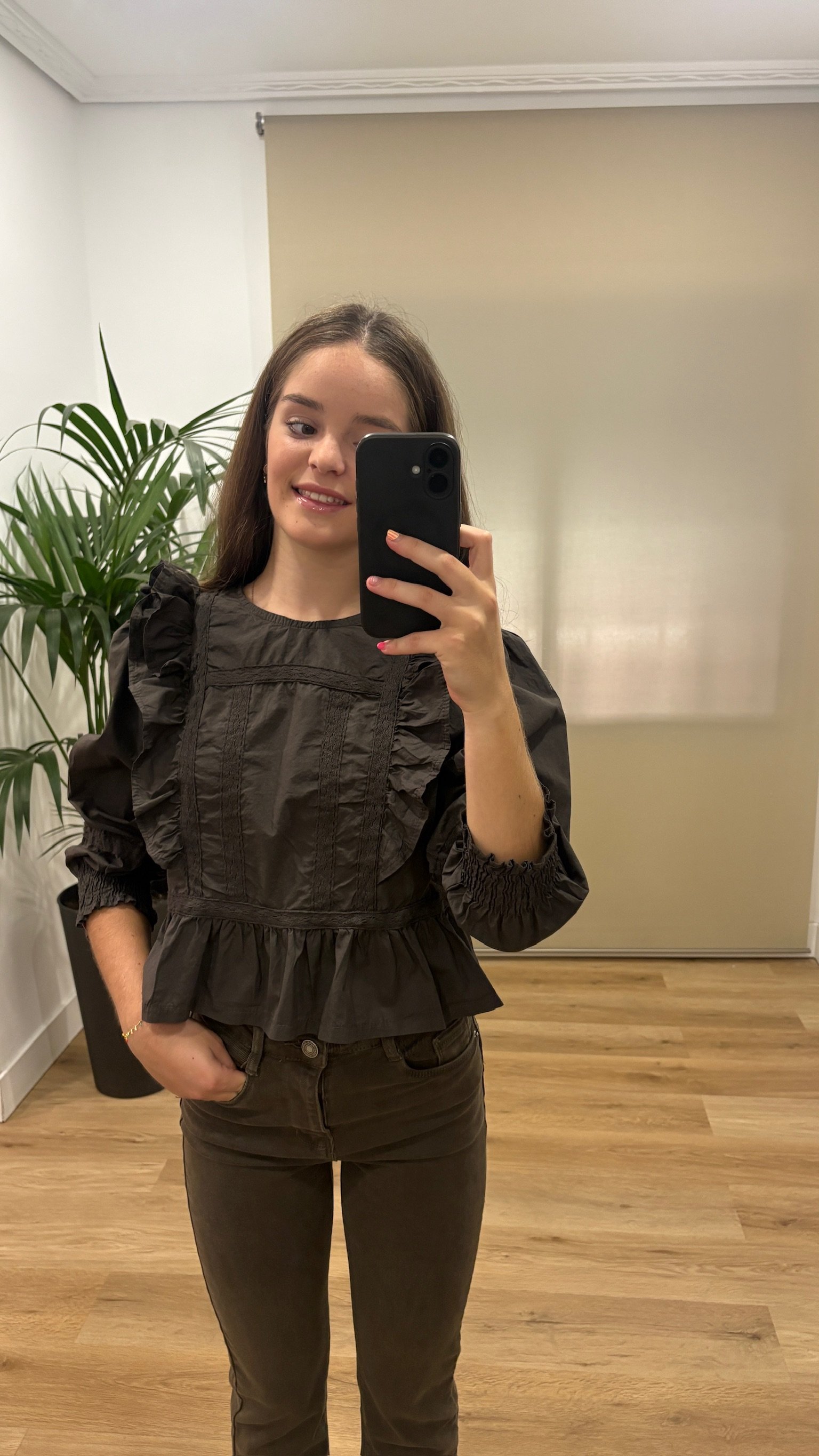 Camisa Natalia-frontal-marron Camisetas | Camisa Natalia-frontal-marron | Tu Estilo en Rosa