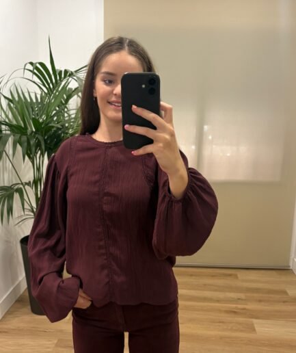 Camisetas | Camiseta Zoe-granate | Tu Estilo en Rosa