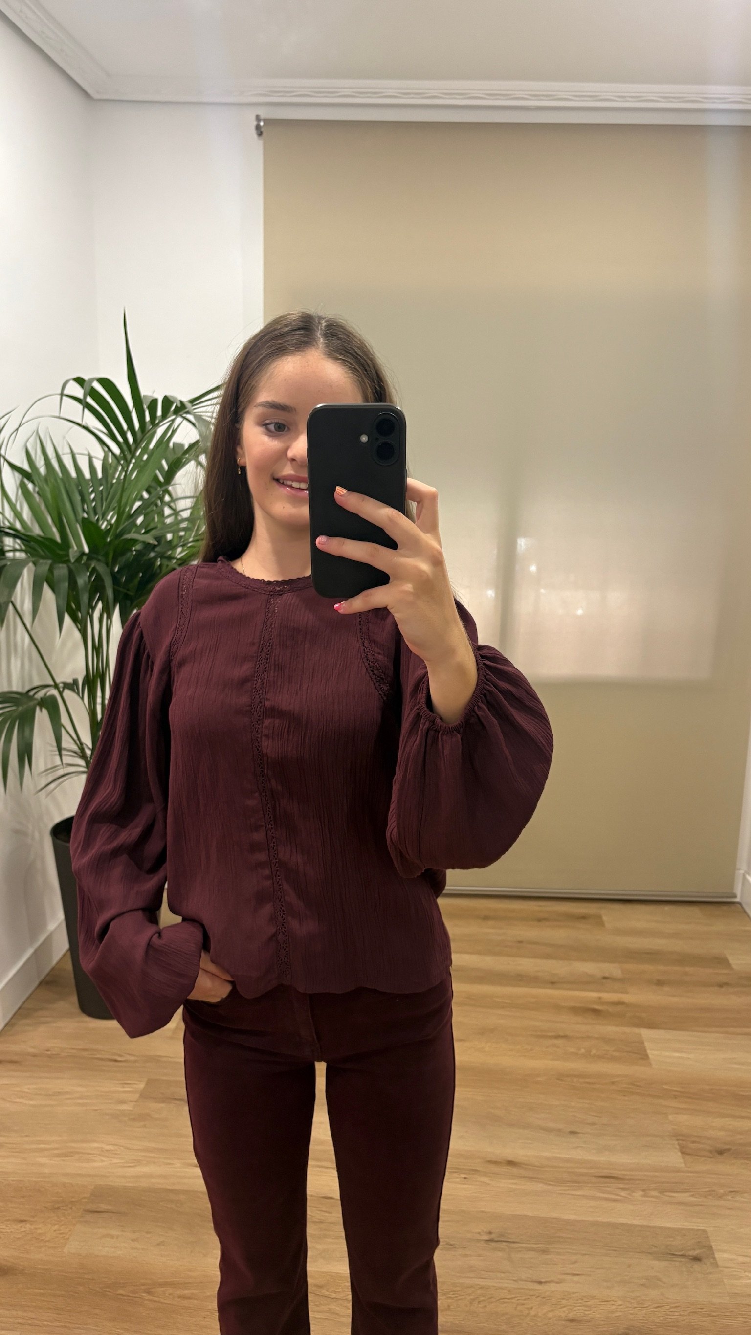 Camiseta Zoe-granate Camisetas | Camiseta Zoe-granate | Tu Estilo en Rosa