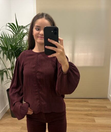 Camisetas | Camisa Zoe-frontal- granate | Tu Estilo en Rosa