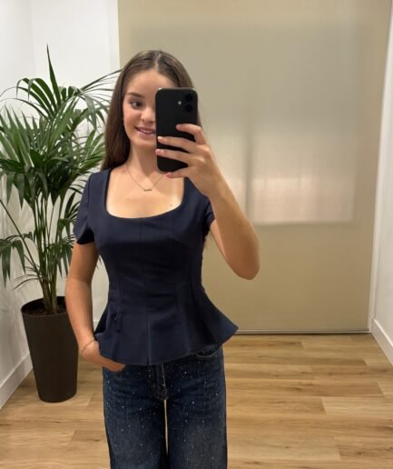Camisetas | Camiseta Roser-frontal-azul | Tu Estilo en Rosa