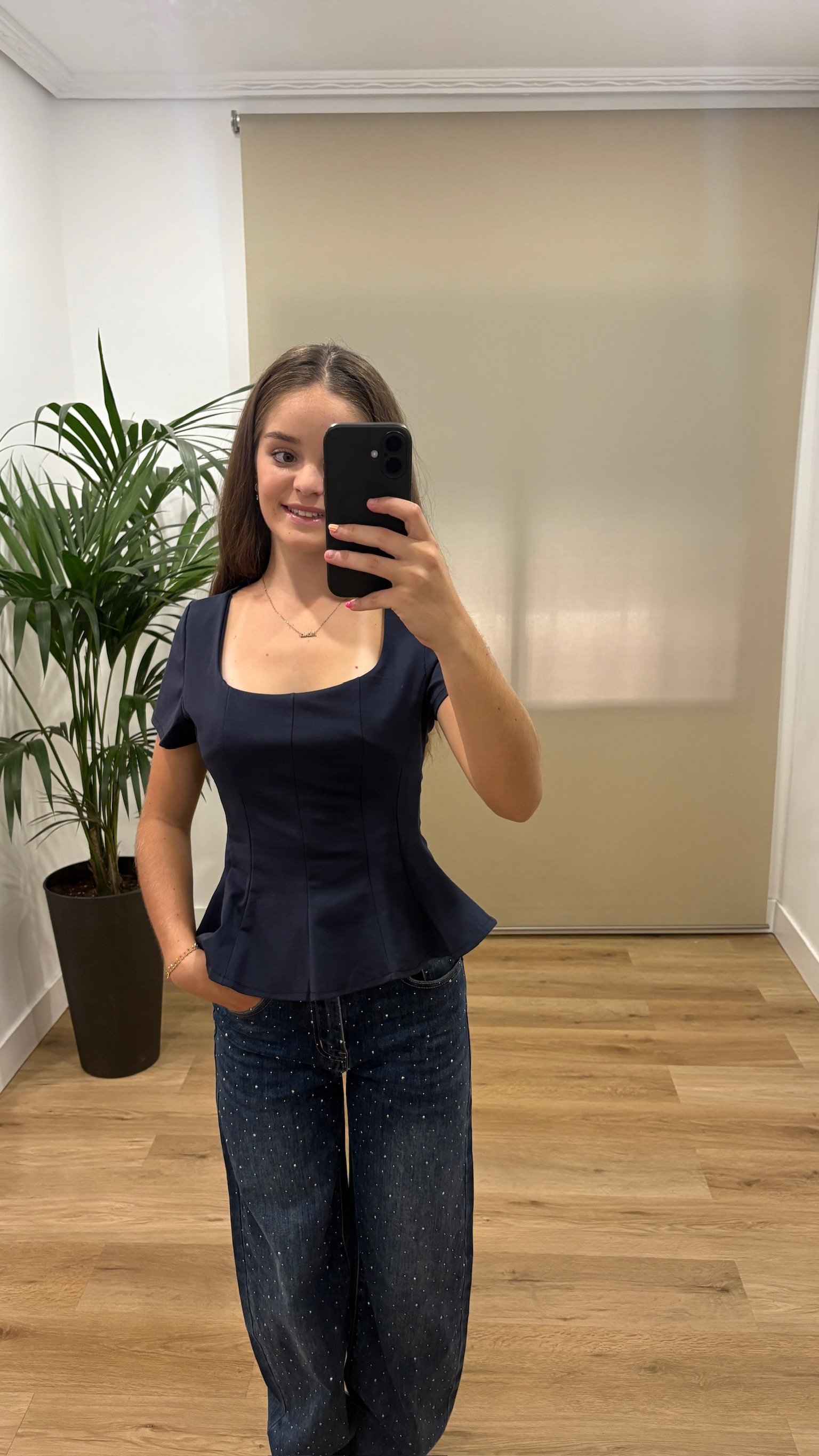 Camisetas | Camiseta Roser-frontal-azul | Tu Estilo en Rosa